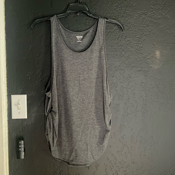 Mossimo Gray Tank - Picture 1 of 3